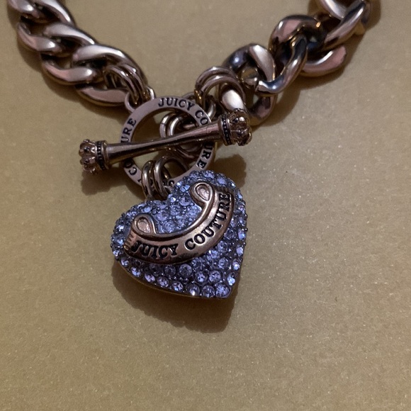 Juicy couture necklace gold heart pendant - Picture 3 of 3